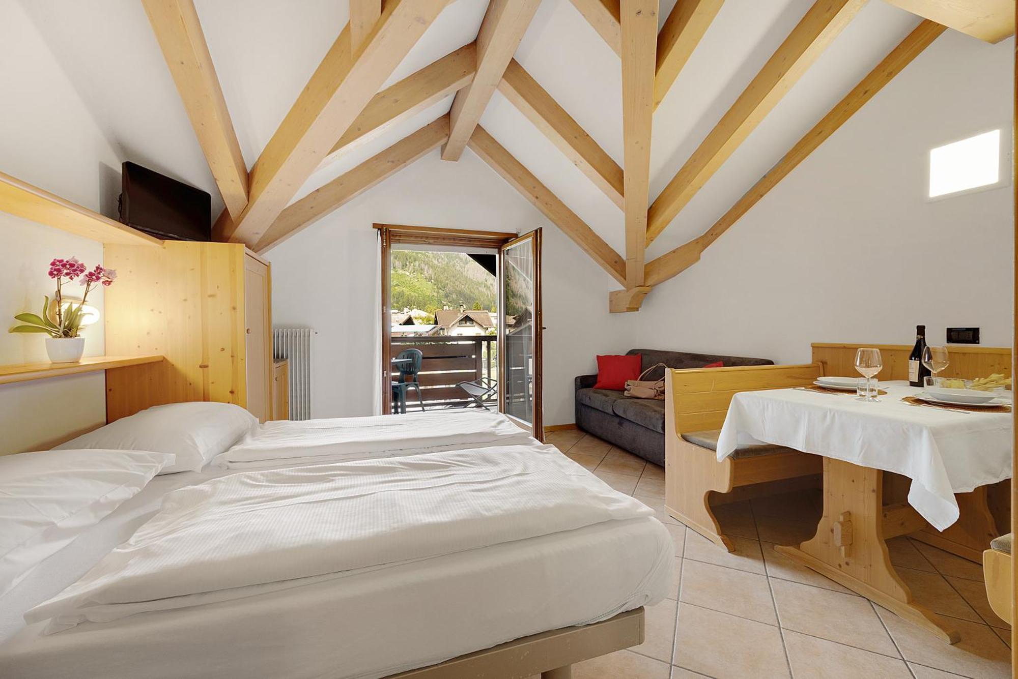 Aparthotel Majestic 3*