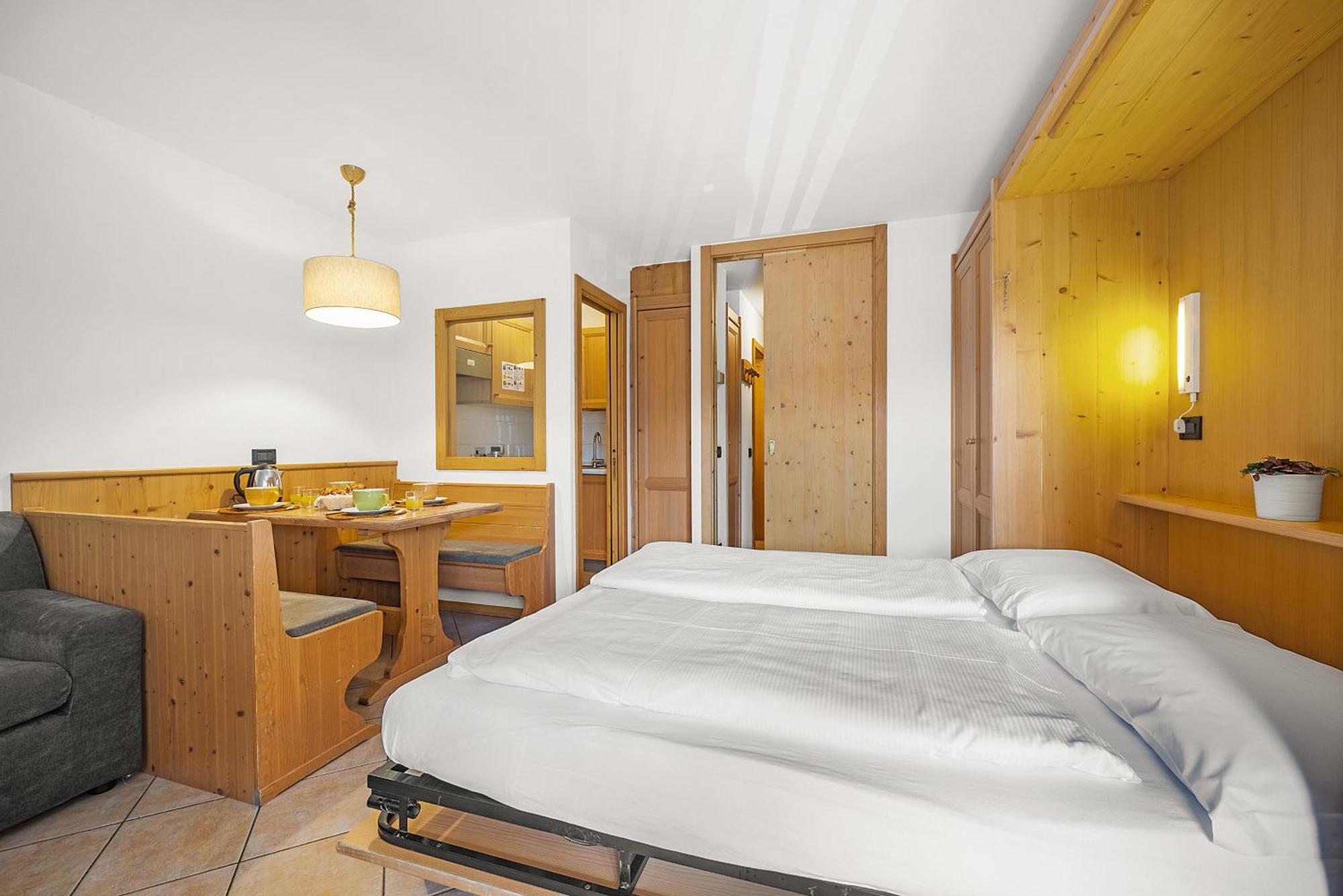 Apartahotel Majestic 3*